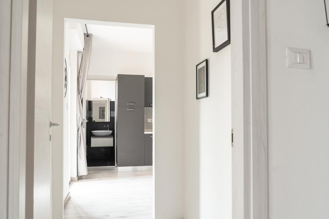 Almi - Guest Apartment Porto Torres Exterior foto
