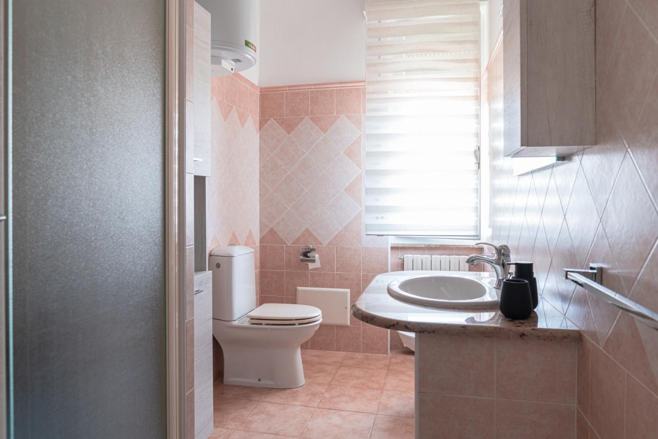 Almi - Guest Apartment Porto Torres Exterior foto