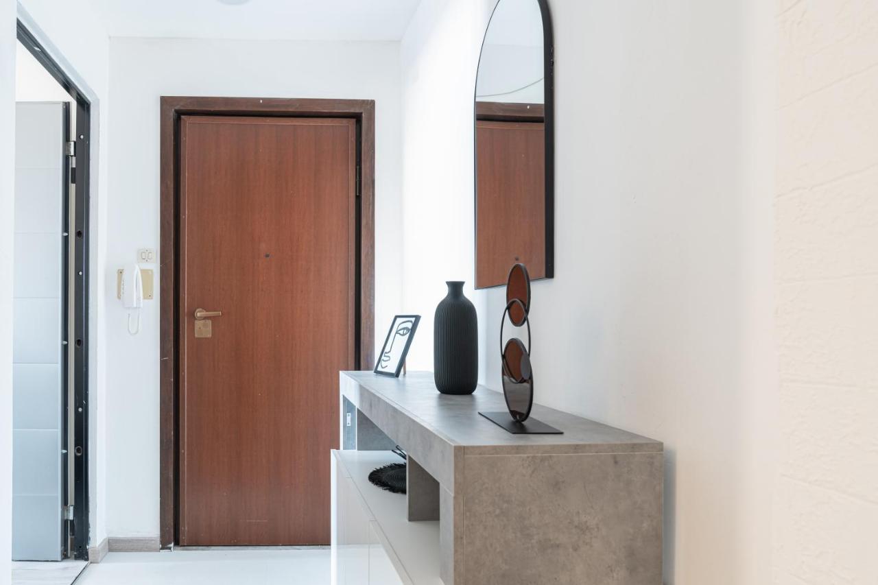 Almi - Guest Apartment Porto Torres Exterior foto