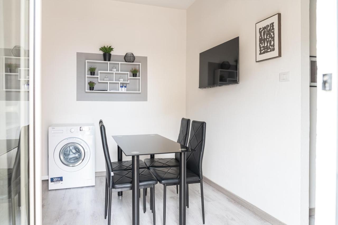 Almi - Guest Apartment Porto Torres Exterior foto